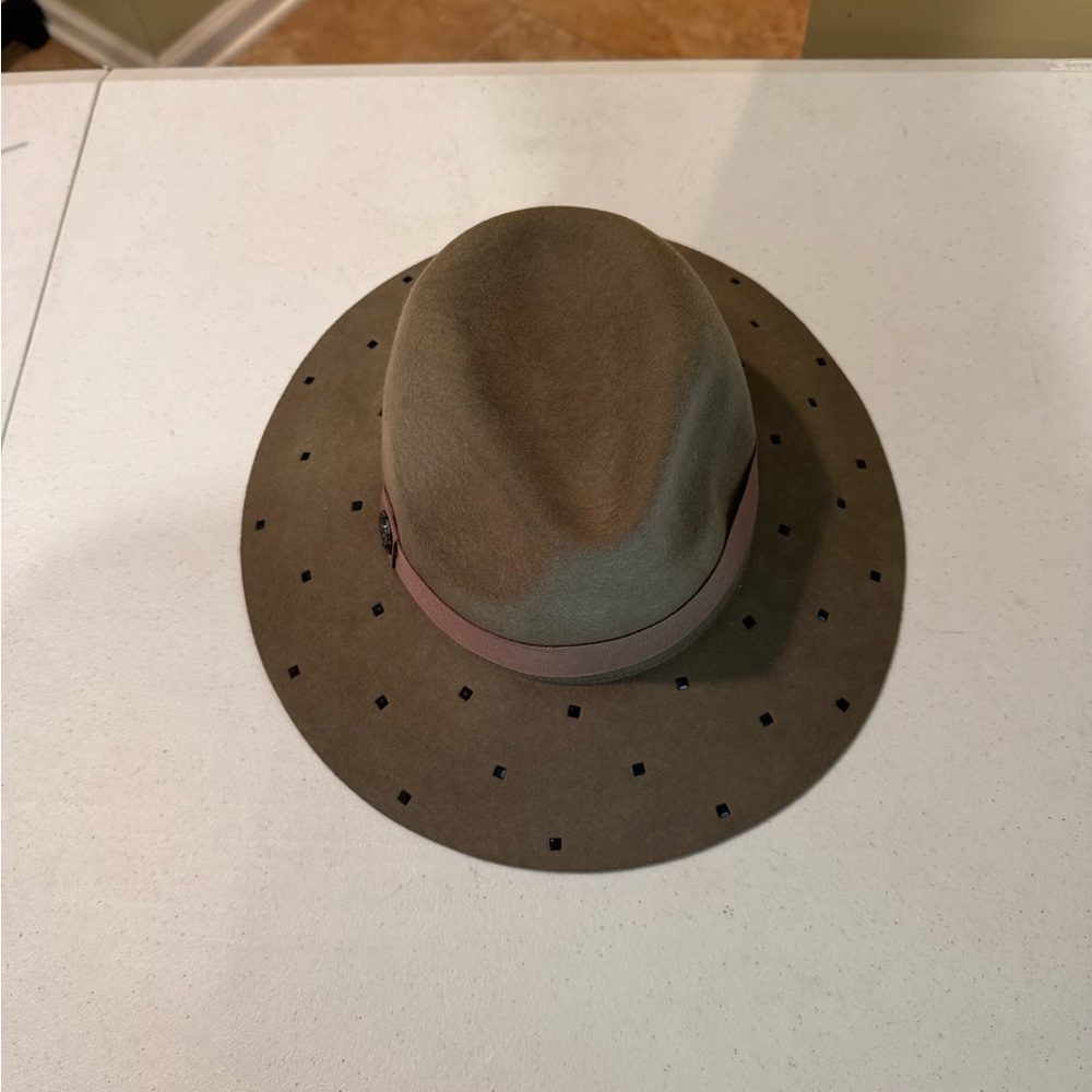 Stylish Brown Fedora Hat